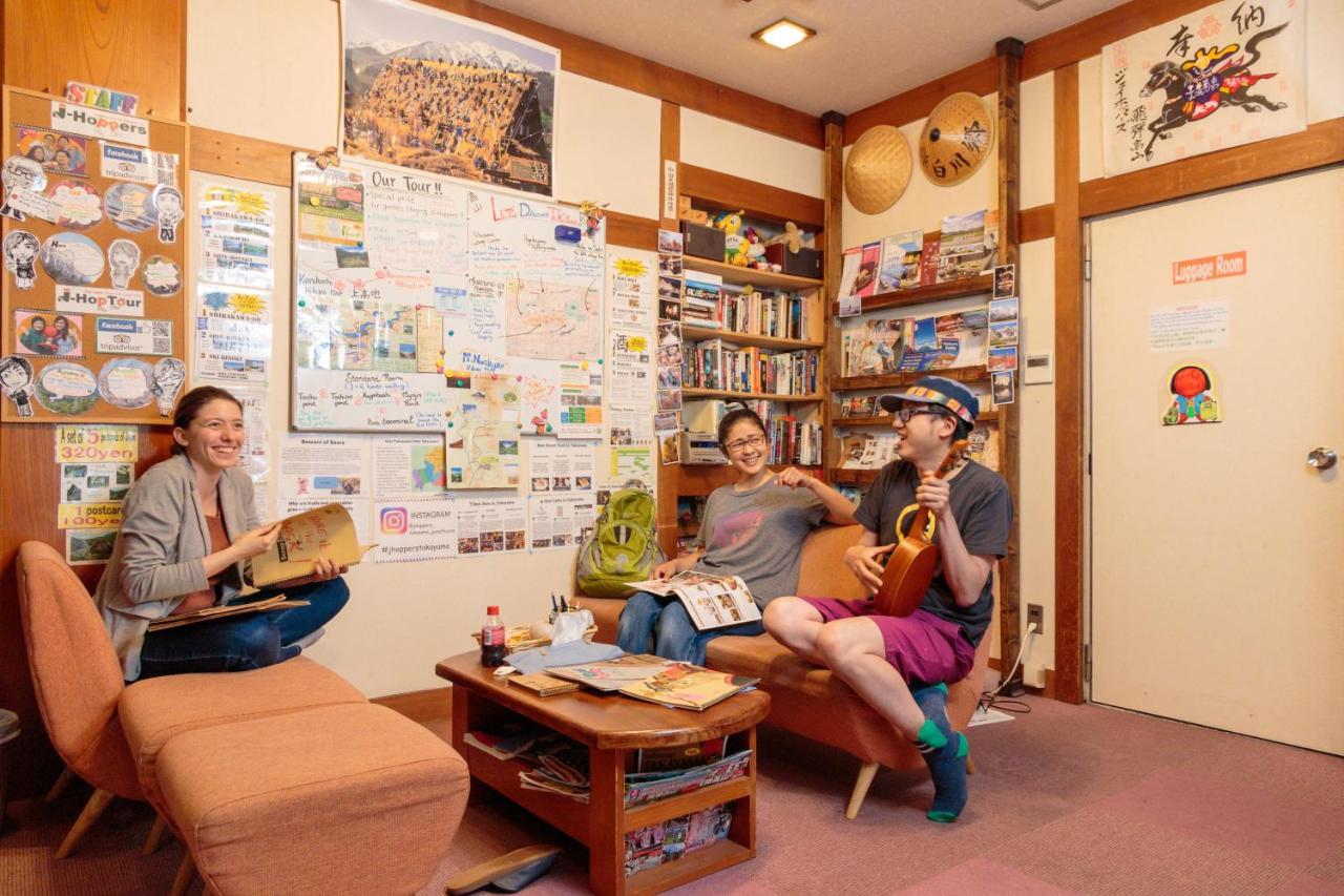 J-Hoppers Hida Takayama Guest House Екстериор снимка