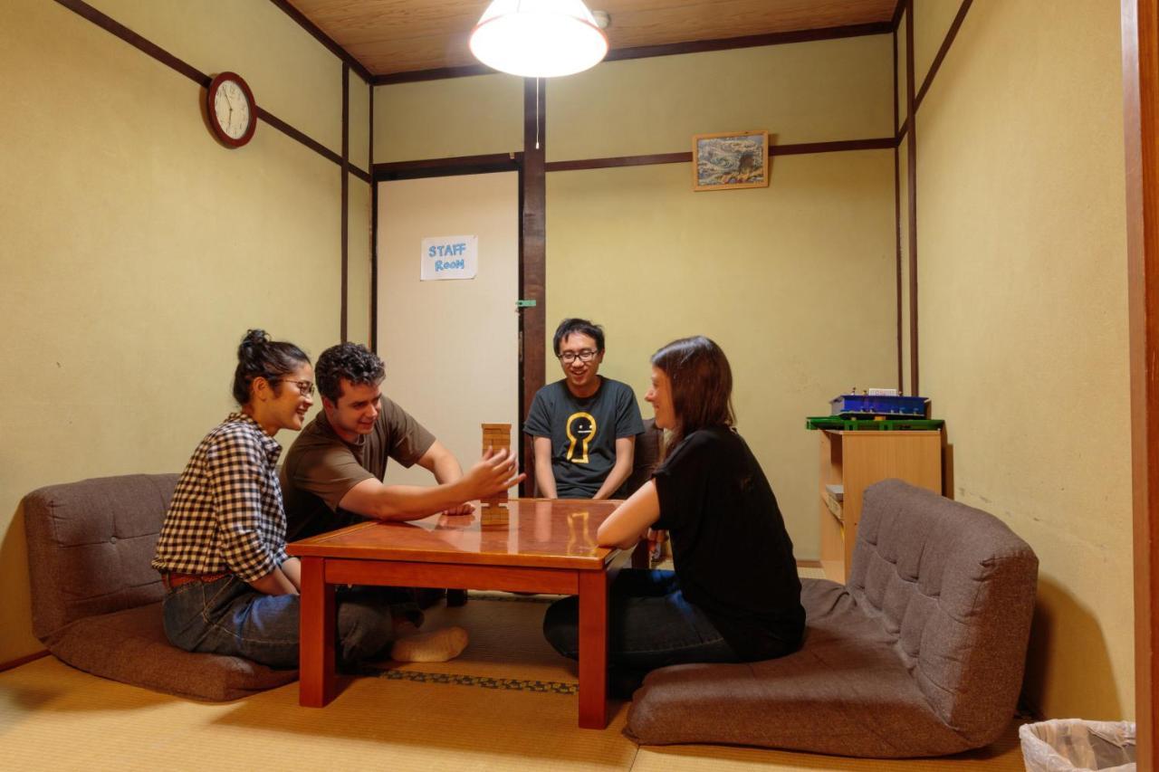 J-Hoppers Hida Takayama Guest House Екстериор снимка