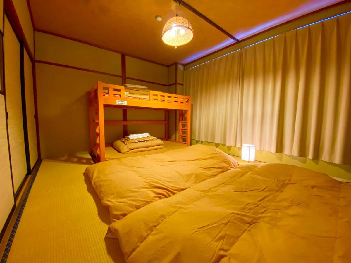 J-Hoppers Hida Takayama Guest House Екстериор снимка